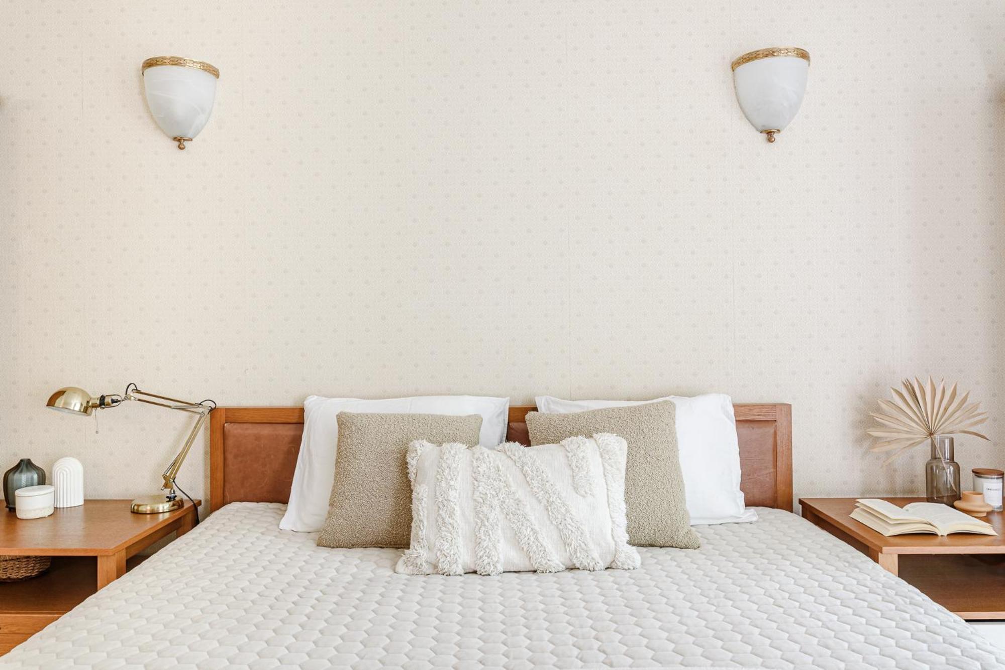 Jacuzzi Apartments X Free Parking X Self Check-In 24X7 By H&H VNO Extérieur photo
